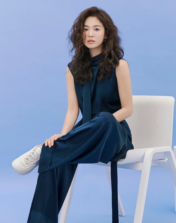 The talented and beautiful actress, Hye-Kyo is enjoying a lavish life